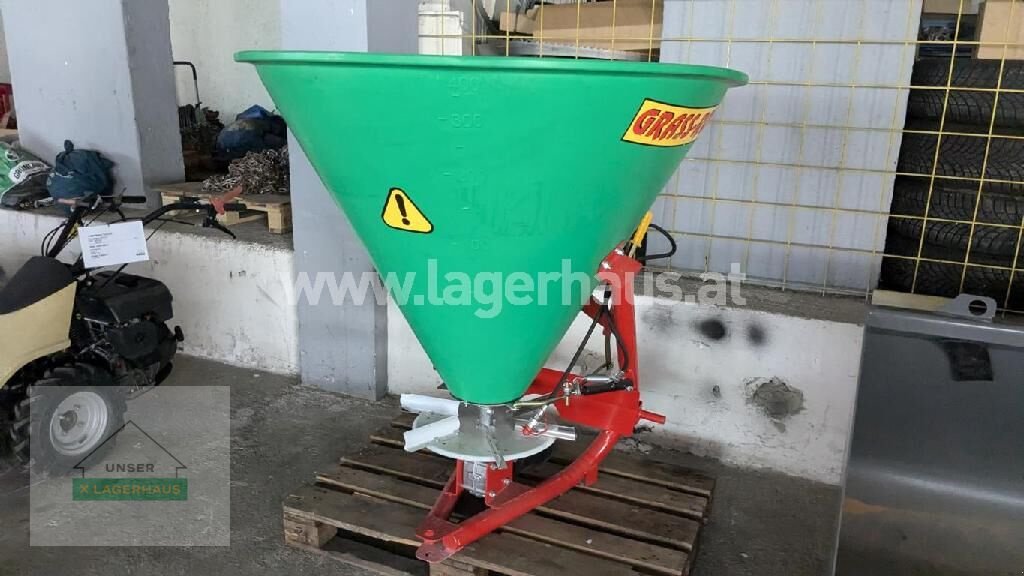 Düngerstreuer des Typs Sonstige DUENGESTREUER 400LITER MIT GELENKWELLE, Neumaschine in Schlitters (Bild 1)