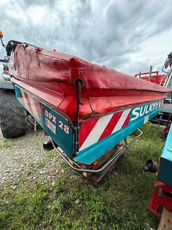 Düngerstreuer van het type Sulky DPX 28 WBP, Gebrauchtmaschine in Sainte-Croix-en-Plaine (Foto 5)