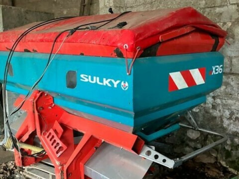 Düngerstreuer van het type Sulky SEMOIR SULKY X36, Gebrauchtmaschine in Hauteroche (Foto 1)