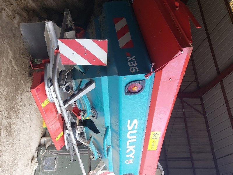 Düngerstreuer van het type Sulky X36, Gebrauchtmaschine in Lérouville (Foto 1)