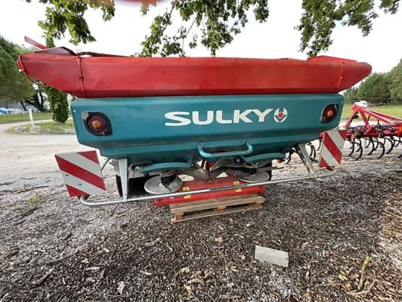 Düngerstreuer tip Sulky X36, Gebrauchtmaschine in Monferran-Savès (Poză 1)