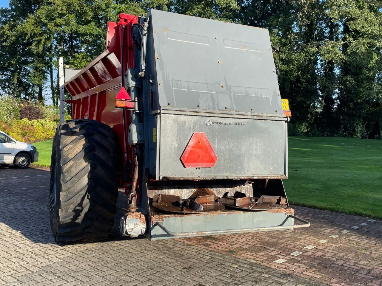 Düngerstreuer du type Unia Apollo 14, Gebrauchtmaschine en Vriezenveen (Photo 8)