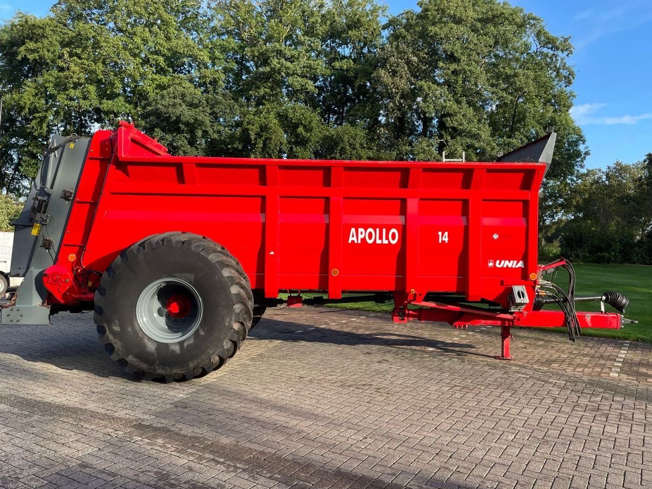 Düngerstreuer des Typs Unia Apollo 14, Gebrauchtmaschine in Vriezenveen (Bild 2)