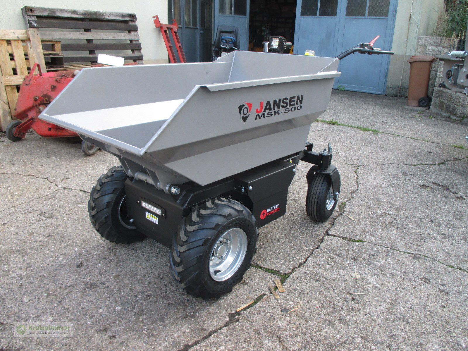 Dumper of the type Jansen MSK-500 Elektro-Motorschubkarre mit 8-10 Stunden Laufzeit pro Akkuladung, m.hydr.Entleerung, Neumaschine in Feuchtwangen (Picture 2)