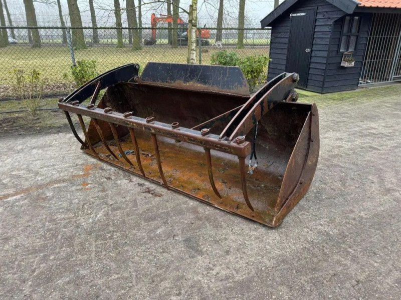 Dumper van het type Manitou Pelikaanbak 2.4meter, Gebrauchtmaschine in Harskamp (Foto 1)