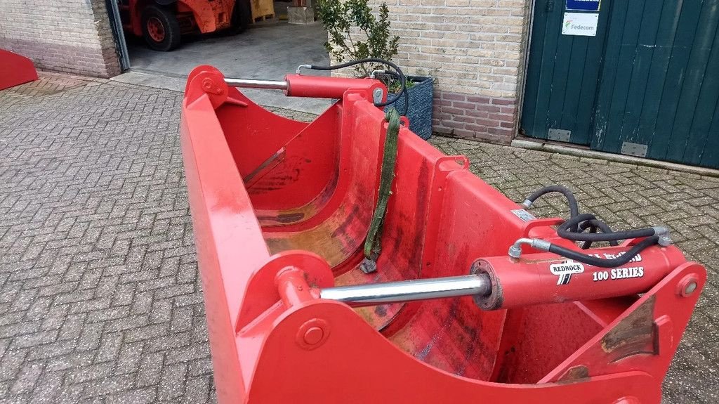 Dumper des Typs Redrock All round 100 series 240/100, Gebrauchtmaschine in Vriezenveen (Bild 7)