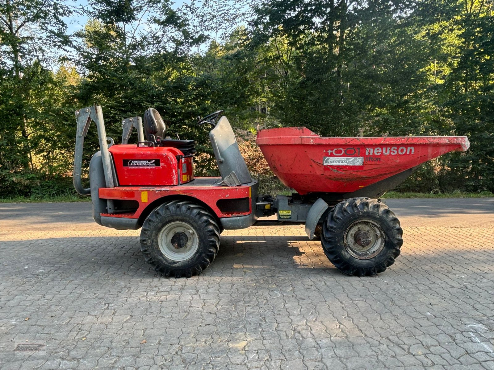 Dumper of the type Wacker Neuson 4001, Gebrauchtmaschine in Deutsch - Goritz (Picture 2)