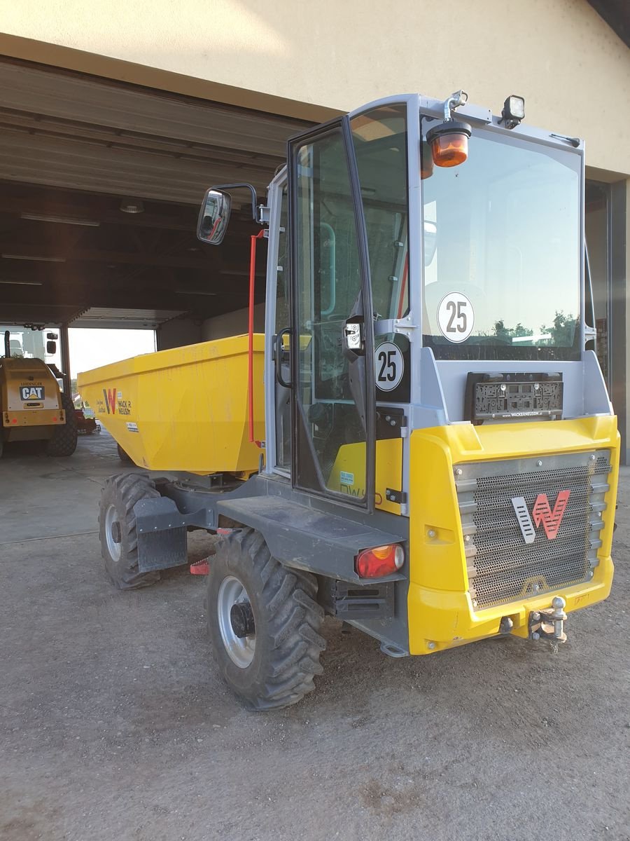 Dumper Türe ait Wacker Neuson Neuson DW 40 mit Kabine (DW40) Dumper, Gebrauchtmaschine içinde Gallspach (resim 4)