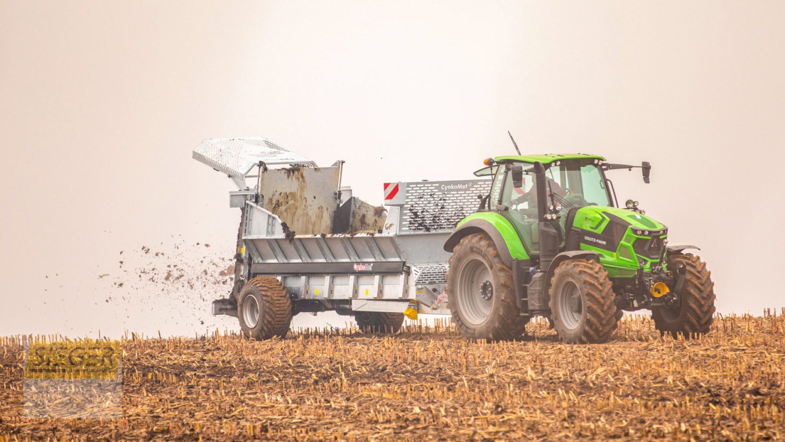 Dungstreuer tipa CYNKOMET STREUER NRN „Aligator” 8T, Neumaschine u Görlitz (Slika 3)