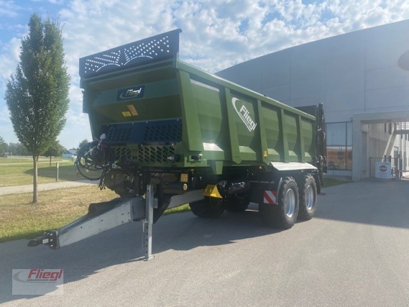 Dungstreuer van het type Fliegl KDS 265 XL Junior, Neumaschine in Mühldorf (Foto 1)