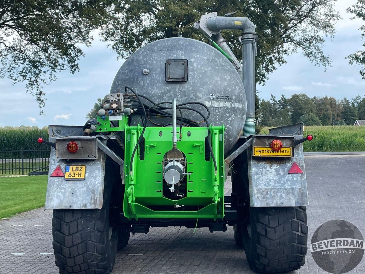 Dungstreuer van het type Joskin 8400TS Watertank, Gebrauchtmaschine in Vriezenveen (Foto 10)