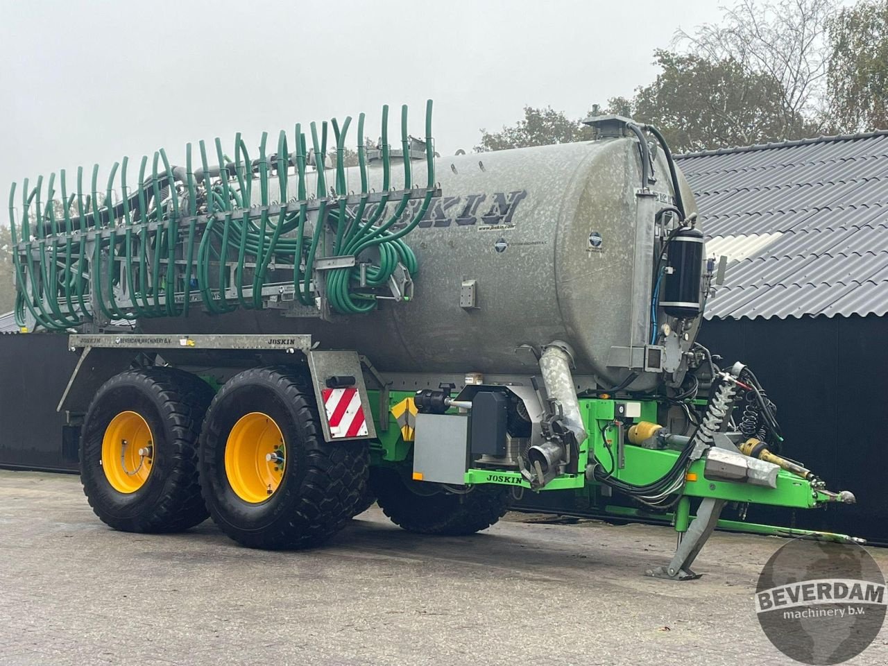 Dungstreuer van het type Joskin Quadra 20000, Gebrauchtmaschine in Vriezenveen (Foto 2)