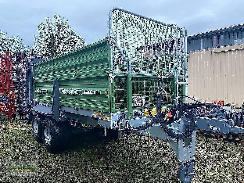 Dungstreuer des Typs Metal-Fach AUFLAUF - / DRUCKLUFTBREMSE, Gebrauchtmaschine in Unterschneidheim-Zöbingen (Bild 1)