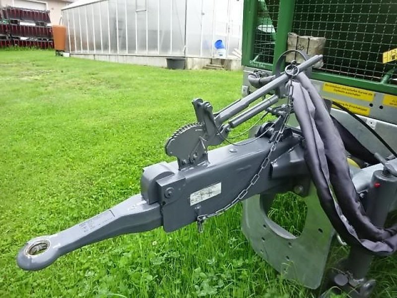 Dungstreuer typu Metal-Fach Batalion- Dungstreuer - Metal Fach N 280- 1- Gesamtgewicht 11,5 Tonnen - mit Auflaufbremse- BPW- Top Preis, Neumaschine v Neureichenau (Obrázok 3)