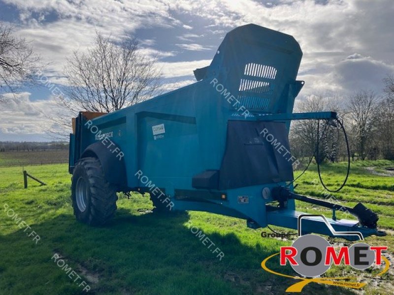 Dungstreuer van het type Rolland RF6118TCEEDT, Gebrauchtmaschine in Gennes sur glaize (Foto 3)