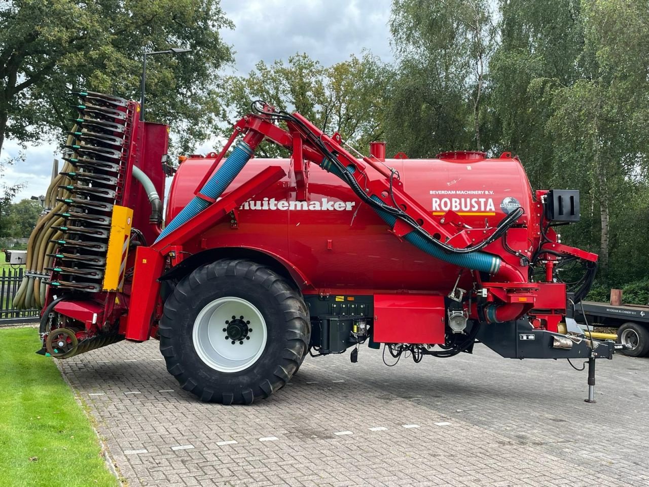 Dungstreuer des Typs Schuitemaker Robusta 130, Gebrauchtmaschine in Vriezenveen (Bild 3)