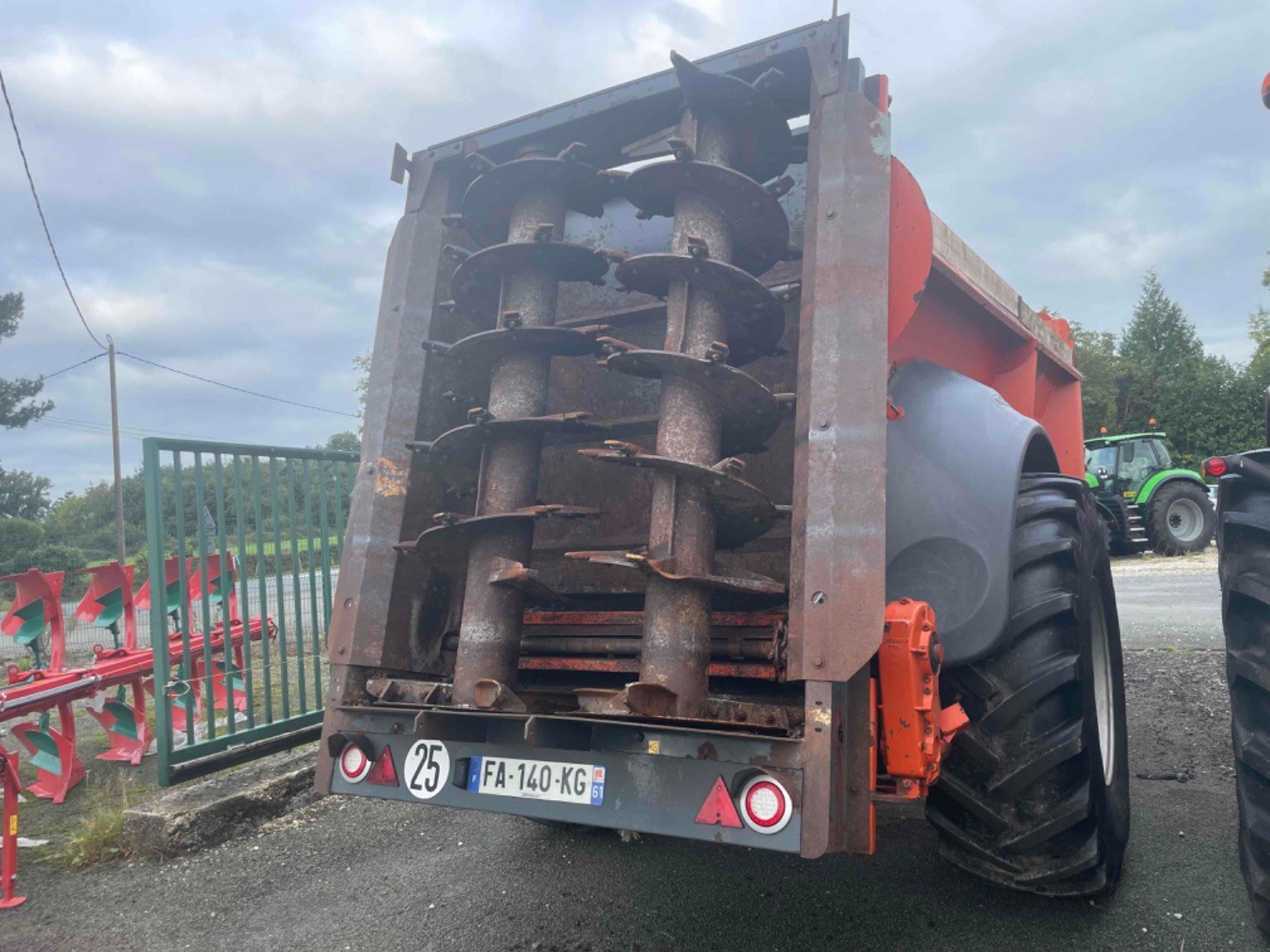 Dungstreuer du type Sonstige Épandeur à fumier RAFAL3300 . Sodimac, Gebrauchtmaschine en SAINT CLAIR SUR ELLE (Photo 4)