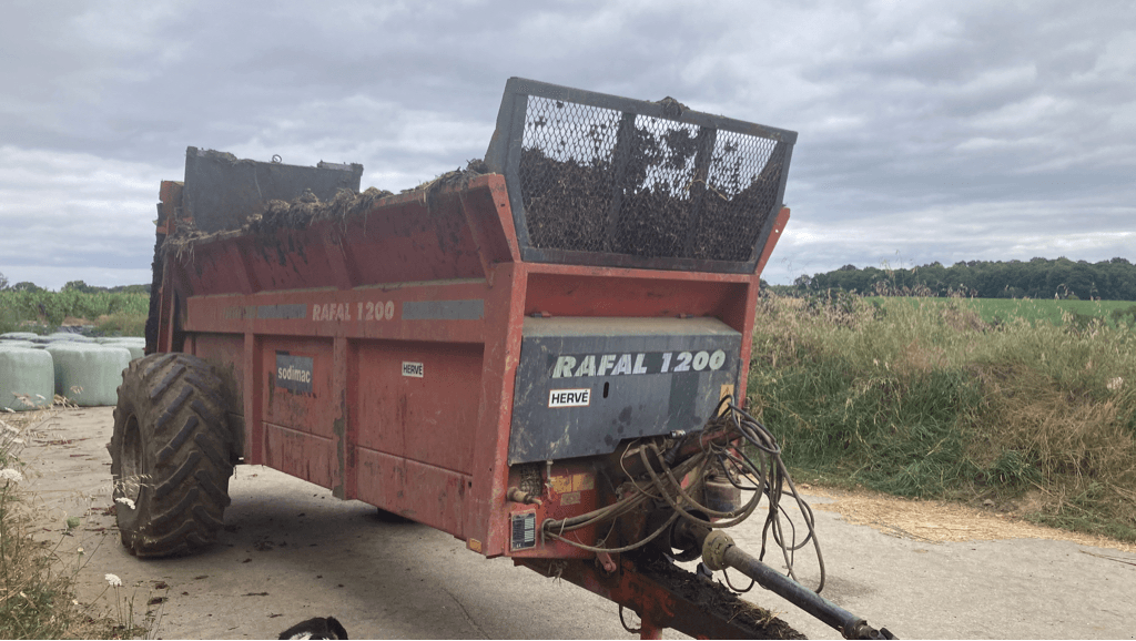 Dungstreuer typu Sonstige RAFAL 1200, Gebrauchtmaschine w TREMEUR (Zdjęcie 1)