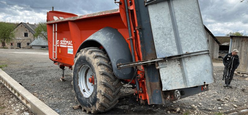 Dungstreuer des Typs Sonstige RAFAL 3300, Gebrauchtmaschine in DOMFRONT (Bild 3)