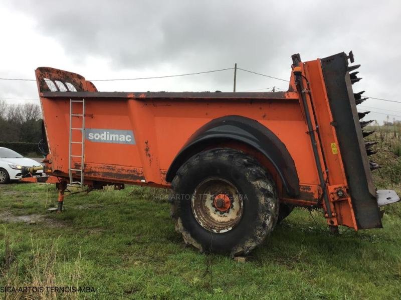 Dungstreuer van het type Sonstige RAFAL3300, Gebrauchtmaschine in HERLIN LE SEC (Foto 3)