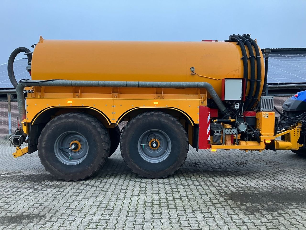 Dungstreuer of the type Veenhuis 20000 liter., Gebrauchtmaschine in Hollandscheveld (Picture 11)