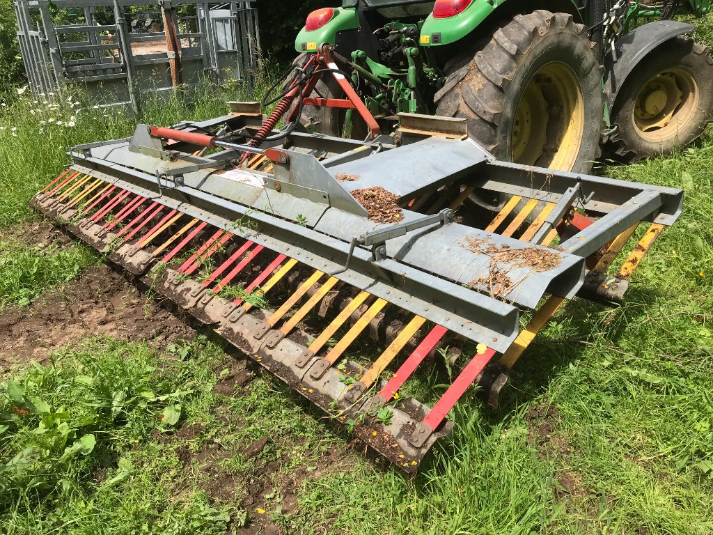 Egge van het type Agrimat EBA 480 DESTOCKAGE, Gebrauchtmaschine in MEYMAC (Foto 9)