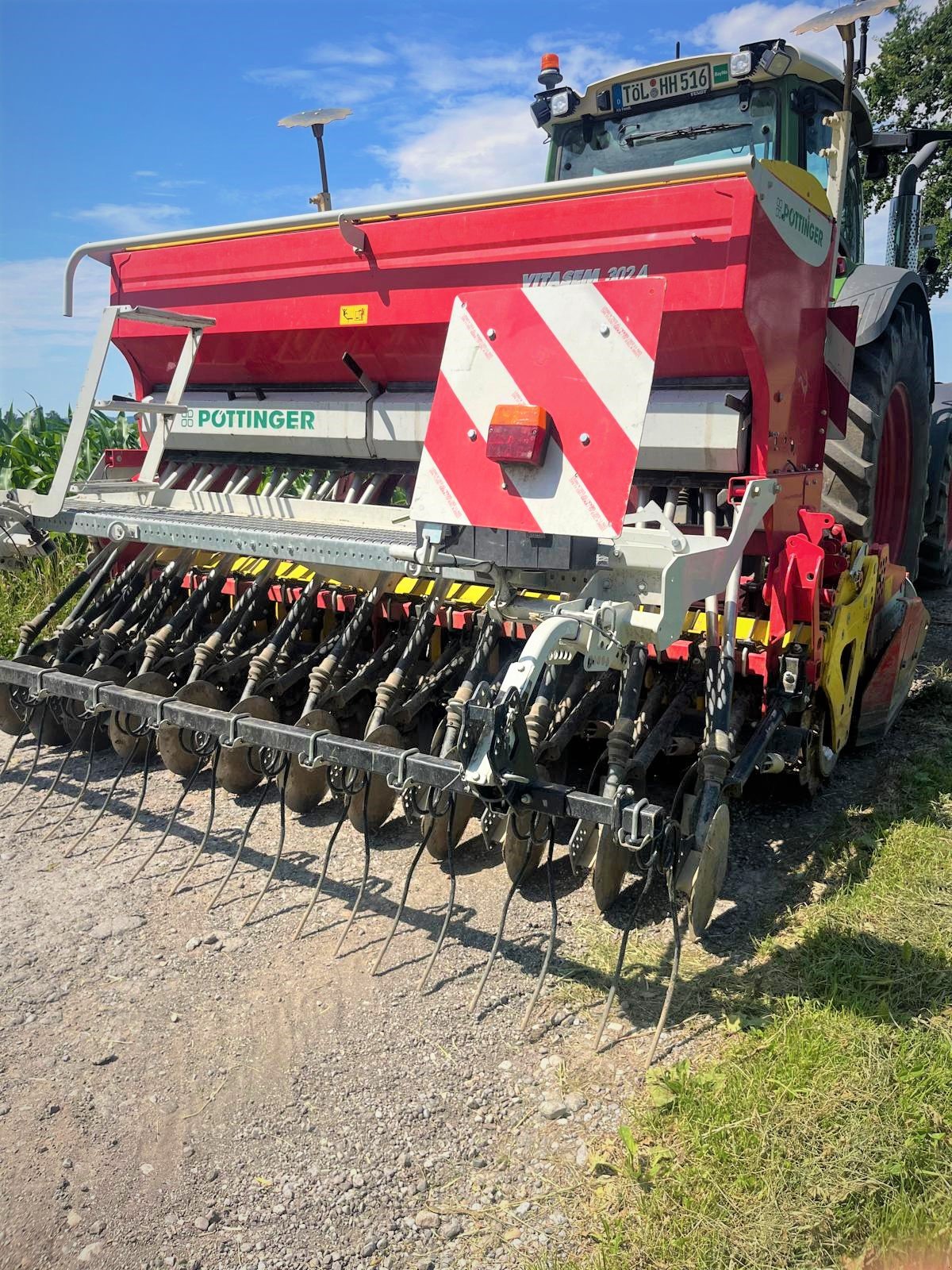 Egge des Typs Pöttinger Lion 3002 + Vitasem 302 A, Gebrauchtmaschine in Murnau (Bild 1)