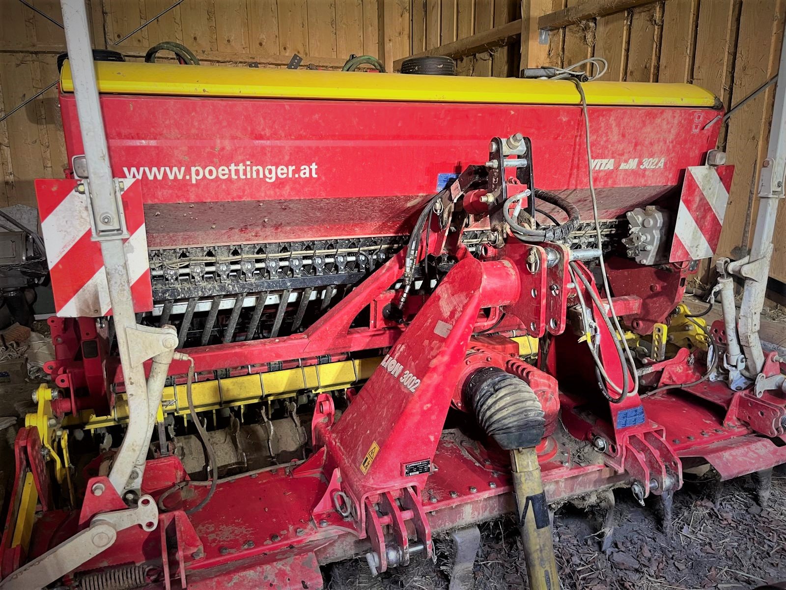 Egge van het type Pöttinger Lion 3002 + Vitasem 302 A, Gebrauchtmaschine in Murnau (Foto 2)