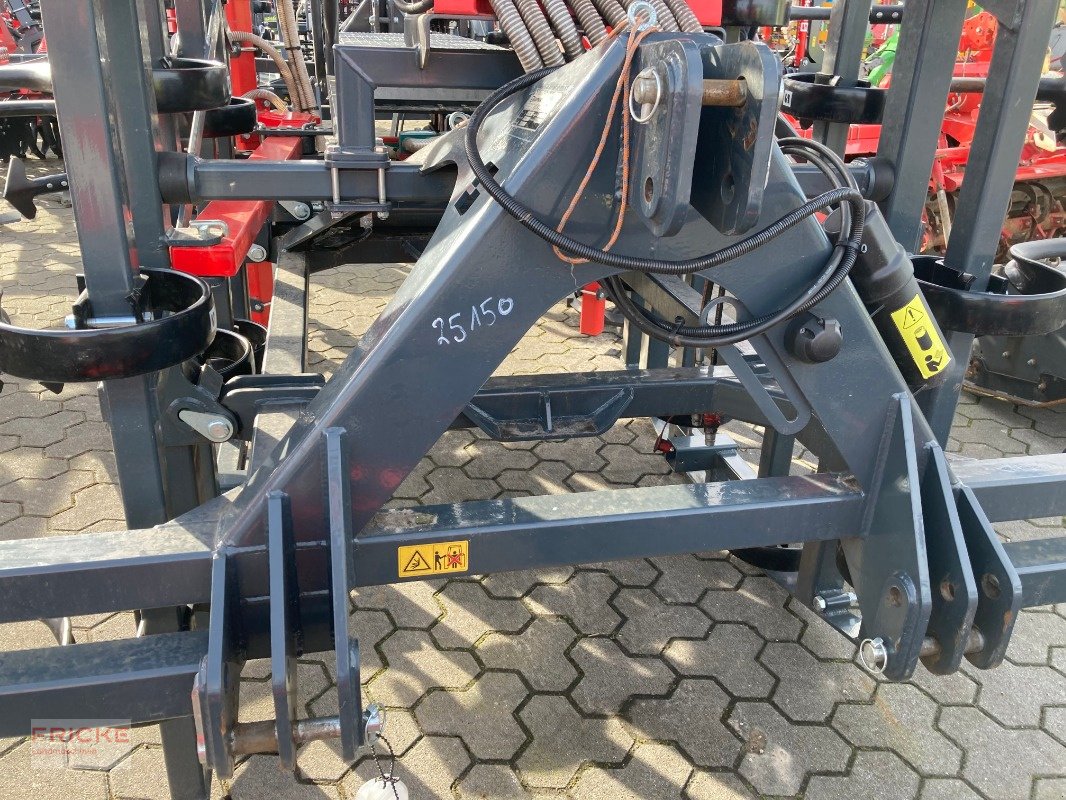 Egge des Typs Saphir GE 601 mit APV Drillstar 300, Neumaschine in Bockel - Gyhum (Bild 3)