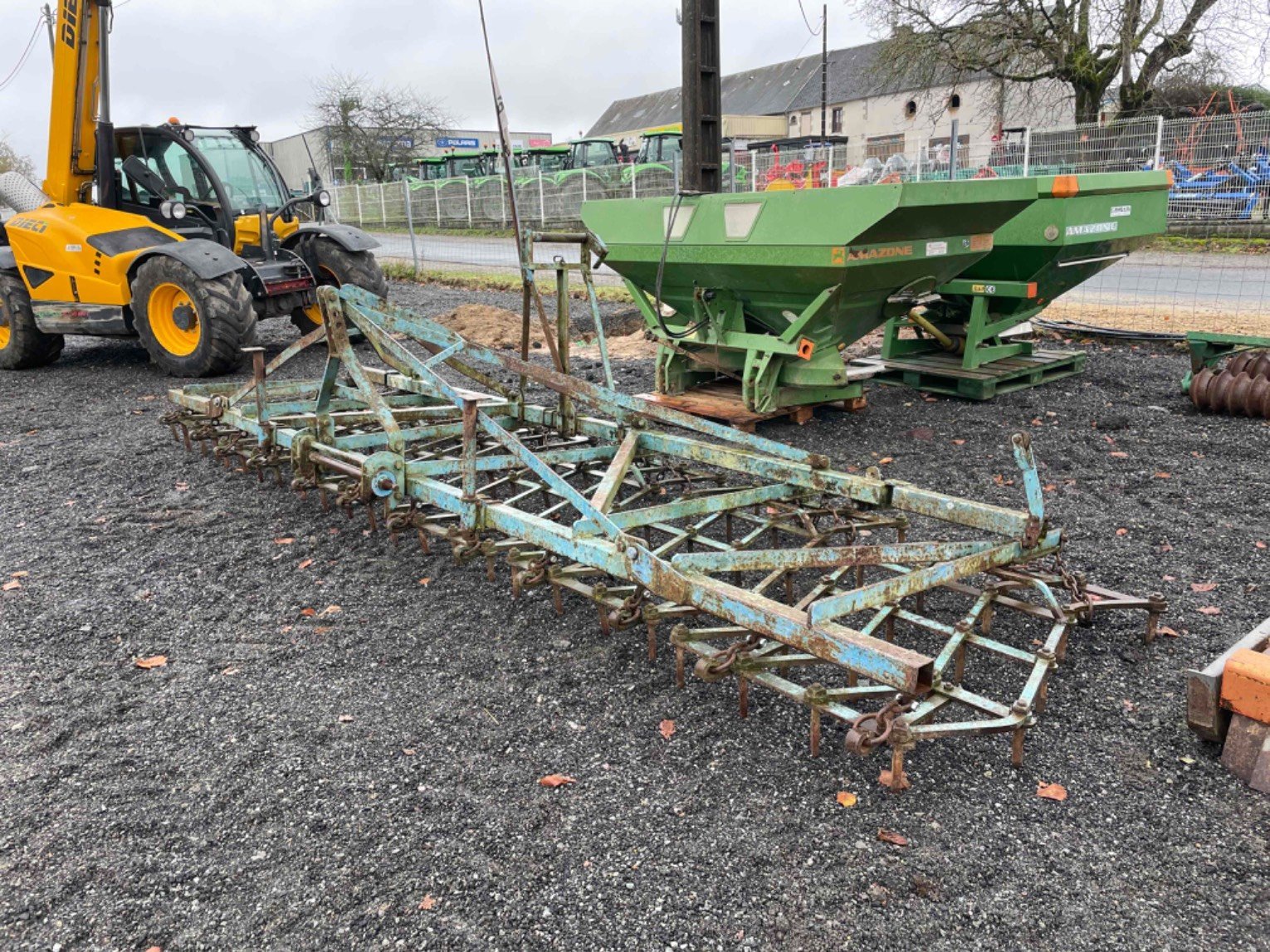 Egge des Typs Sonstige 6M, Gebrauchtmaschine in LA SOUTERRAINE (Bild 3)