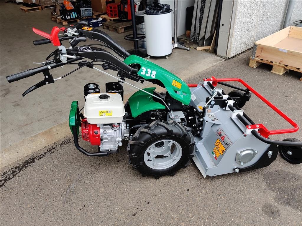 Einachstraktor del tipo Ferrari 338 MED 75cm SLAGLEKLIPPER - SPAR 10.000,-, Gebrauchtmaschine In Holstebro (Immagine 1)