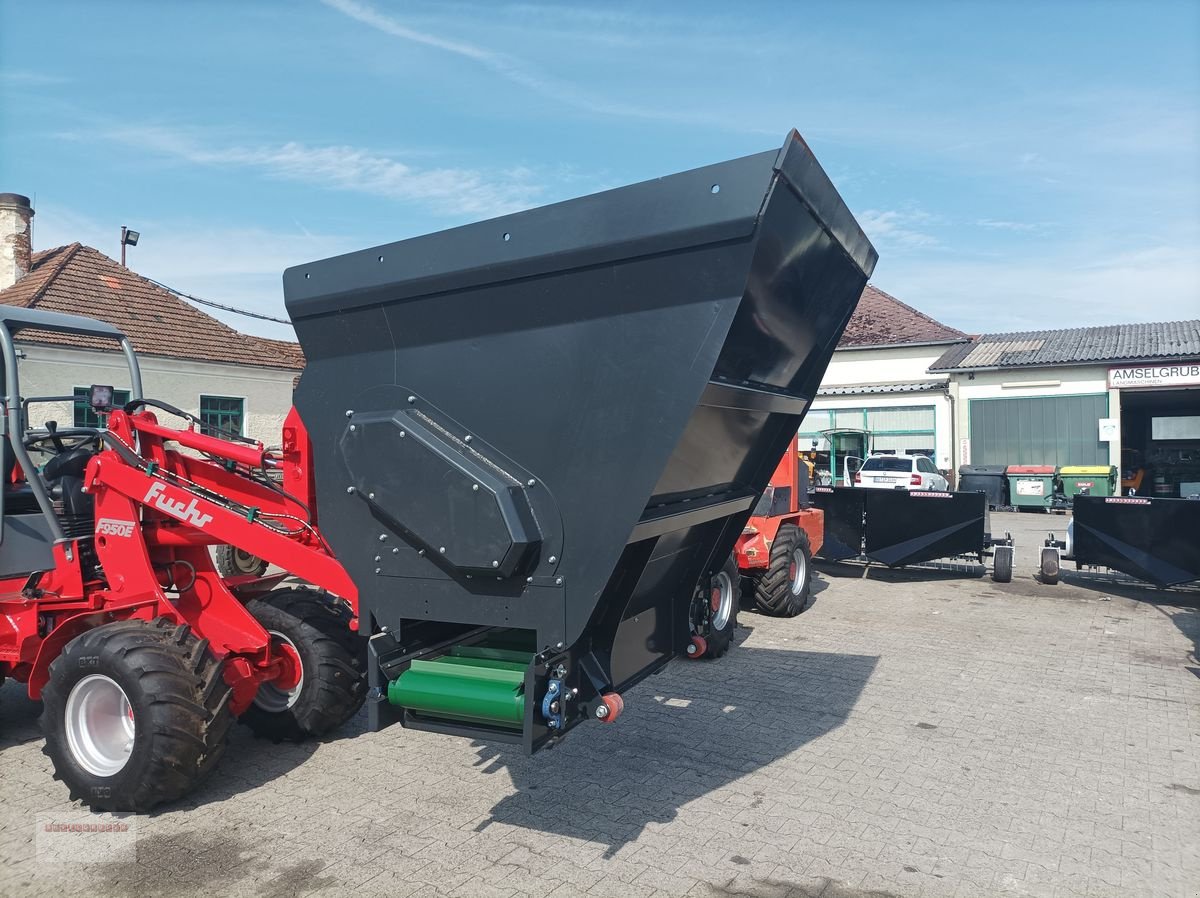 Einstreutechnik typu Dominator Kombiverteiler 180 Einstreugerät-Futterschaufel, Gebrauchtmaschine w Tarsdorf (Zdjęcie 13)