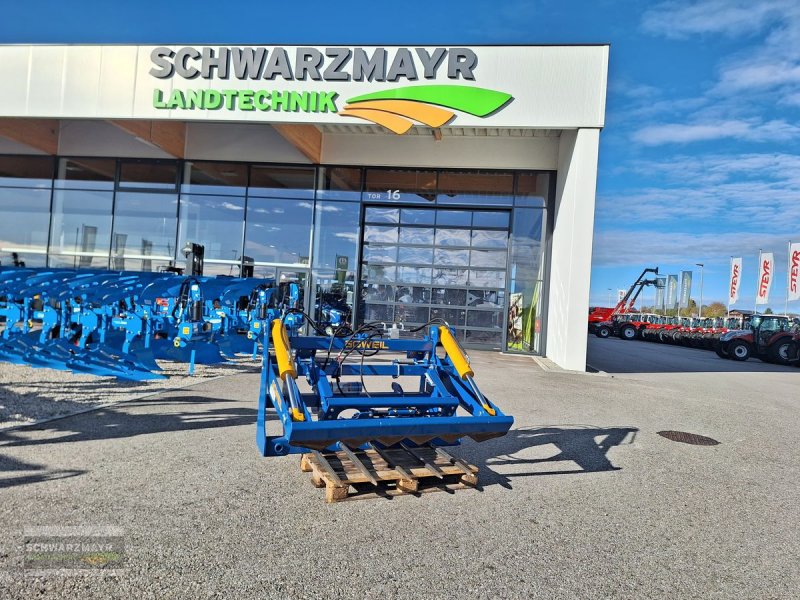 Einstreutechnik van het type Göweil Rundballenschneider, Vorführmaschine in Gampern (Foto 1)