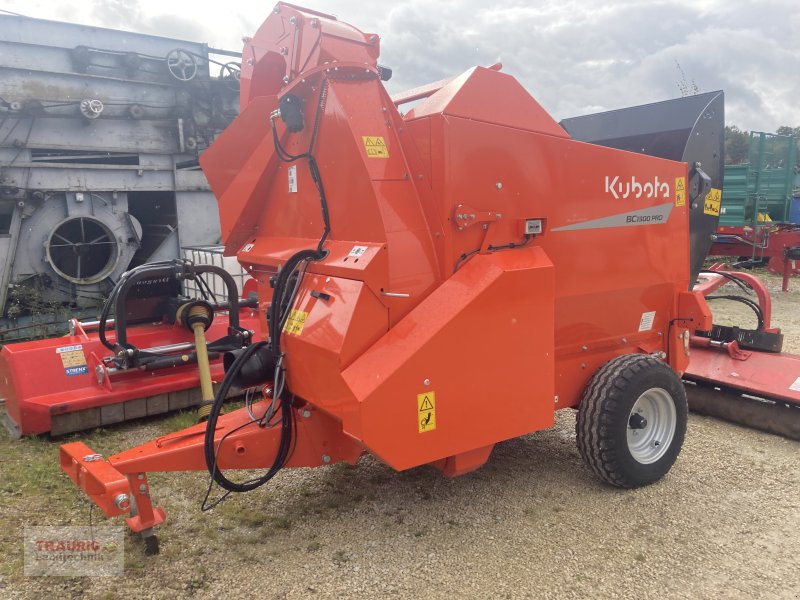 Einstreutechnik of the type Kubota BC 1300 pro, Neumaschine in Mainburg/Wambach (Picture 1)