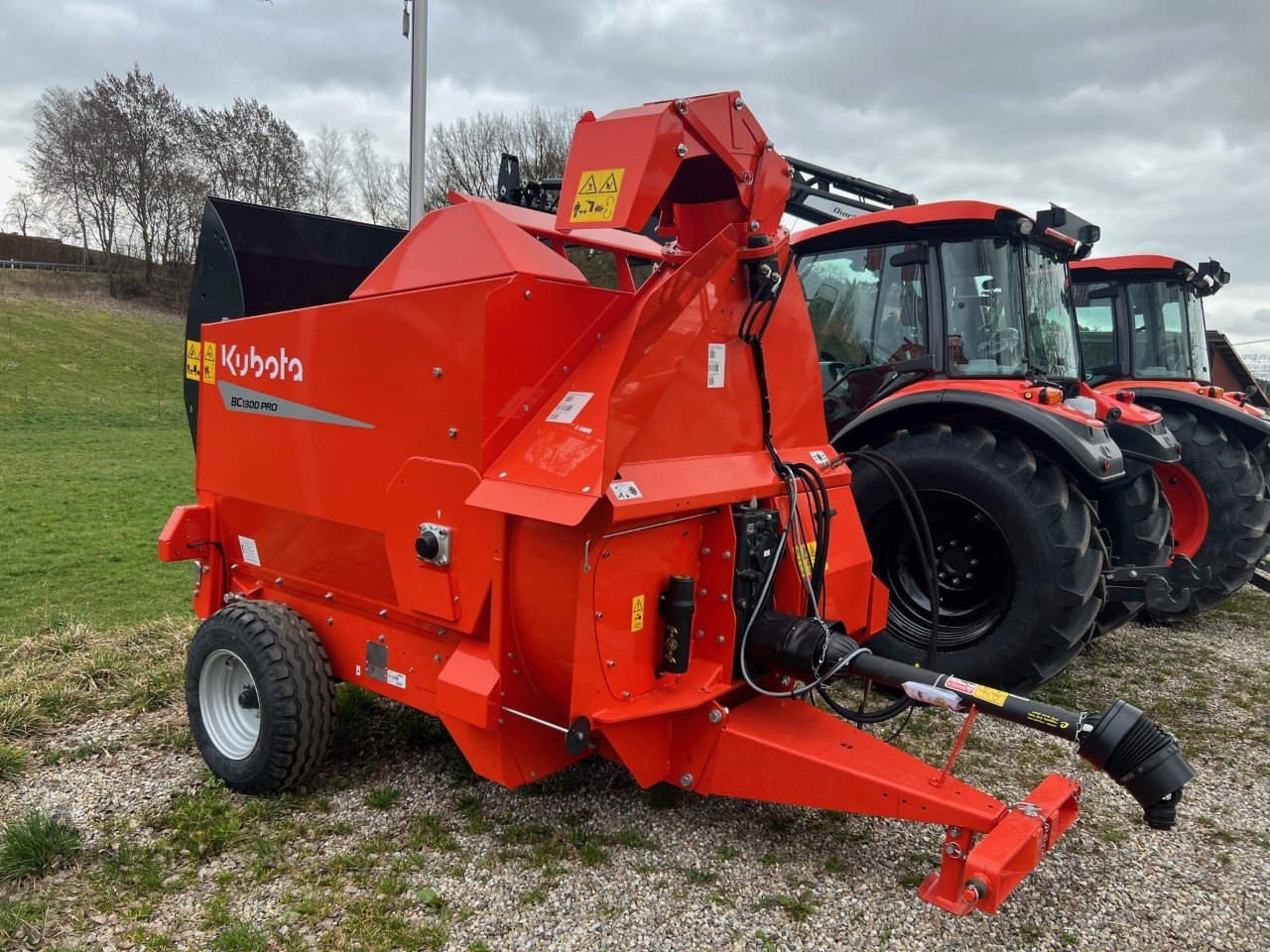 Einstreutechnik van het type Kubota BC1300 Pro Ballenhäcksler, Neumaschine in Schweitenkirchen (Foto 1)