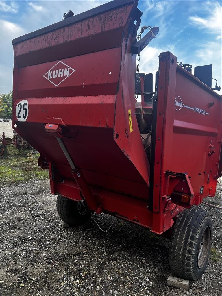 Einstreutechnik van het type Kuhn Primor 3560, Gebrauchtmaschine in Slangerup (Foto 3)