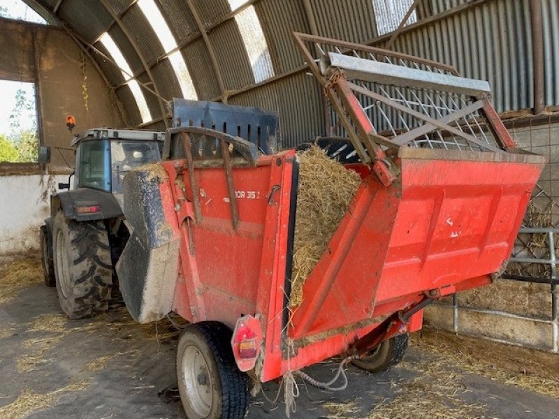 Einstreutechnik van het type Kuhn Primor 3570M, Gebrauchtmaschine in Ringe (Foto 1)