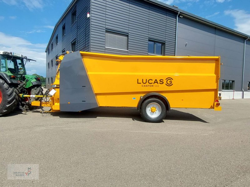 Einstreutechnik van het type Lucas Castor 185, Neumaschine in Mahlberg-Orschweier (Foto 1)