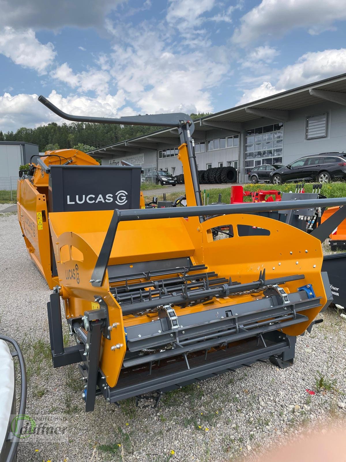 Einstreutechnik du type Lucas Ubi Jet, Neumaschine en Münsingen (Photo 1)