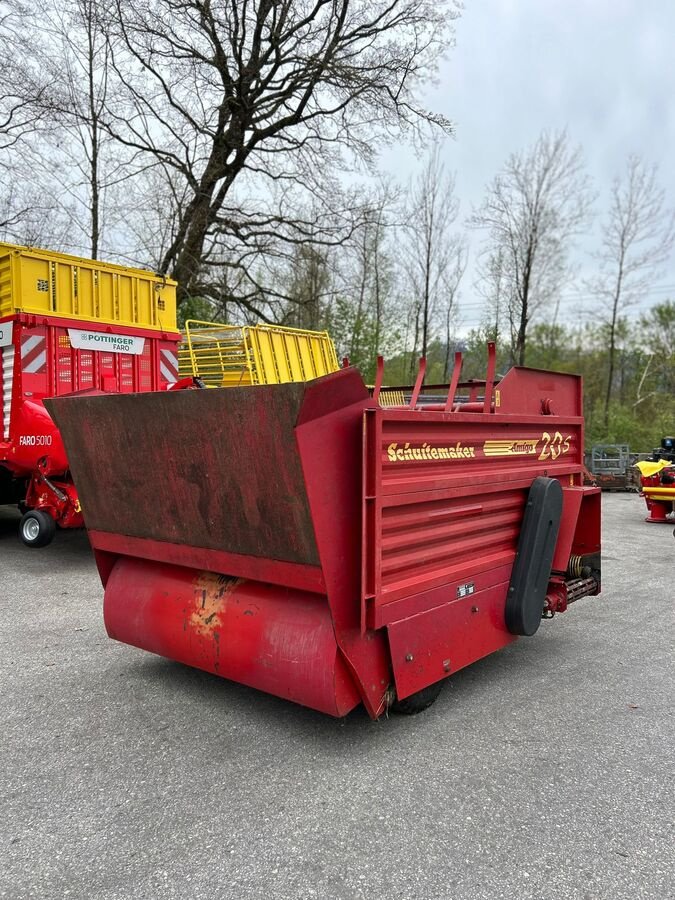 Einstreutechnik Türe ait Schuitemaker Rundballenauflöser 20 S, Gebrauchtmaschine içinde Bergheim (resim 11)