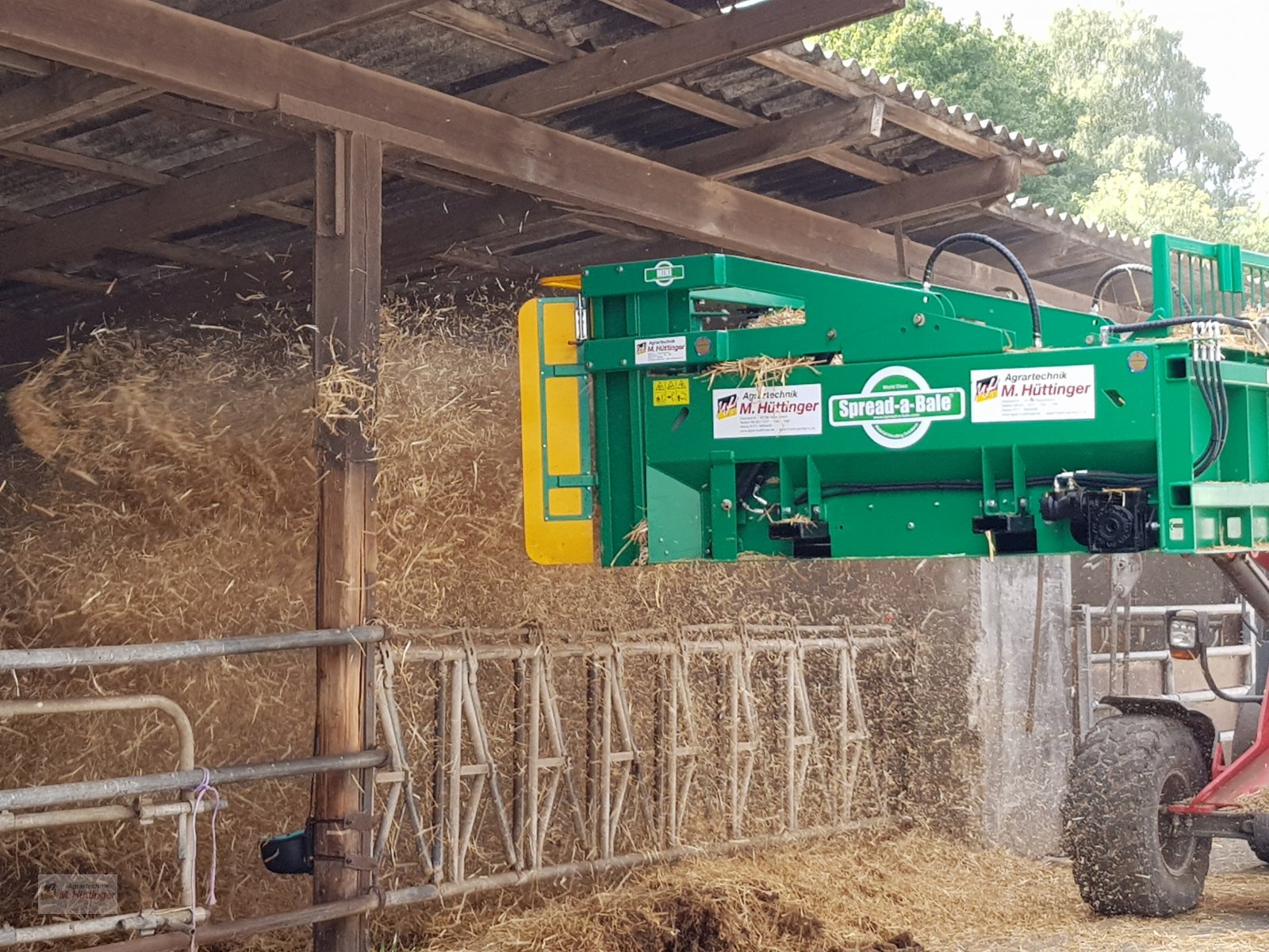 Einstreutechnik des Typs Spread-a-Bale Mini-Midi-Maxi, Neumaschine in Pappenheim (Bild 3)