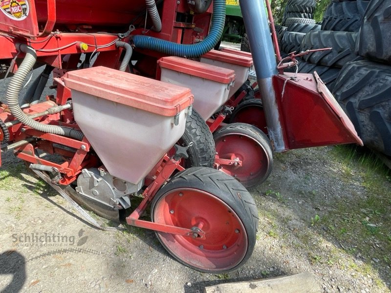 Einzelkornsägerät des Typs Becker Aeromat 6HKPZ, Gebrauchtmaschine in Marxen (Bild 6)