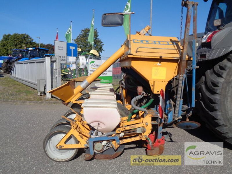 Einzelkornsägerät Türe ait Kleine MAISSÄMASCHINE, Gebrauchtmaschine içinde Nartum (resim 9)