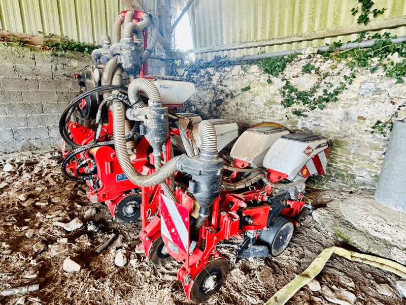 Einzelkornsägerät del tipo Kuhn KOSMA TS, Gebrauchtmaschine In CONDE SUR VIRE (Immagine 1)