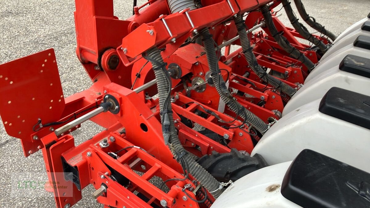 Einzelkornsägerät van het type Kuhn Planter 3R, Gebrauchtmaschine in Korneuburg (Foto 12)