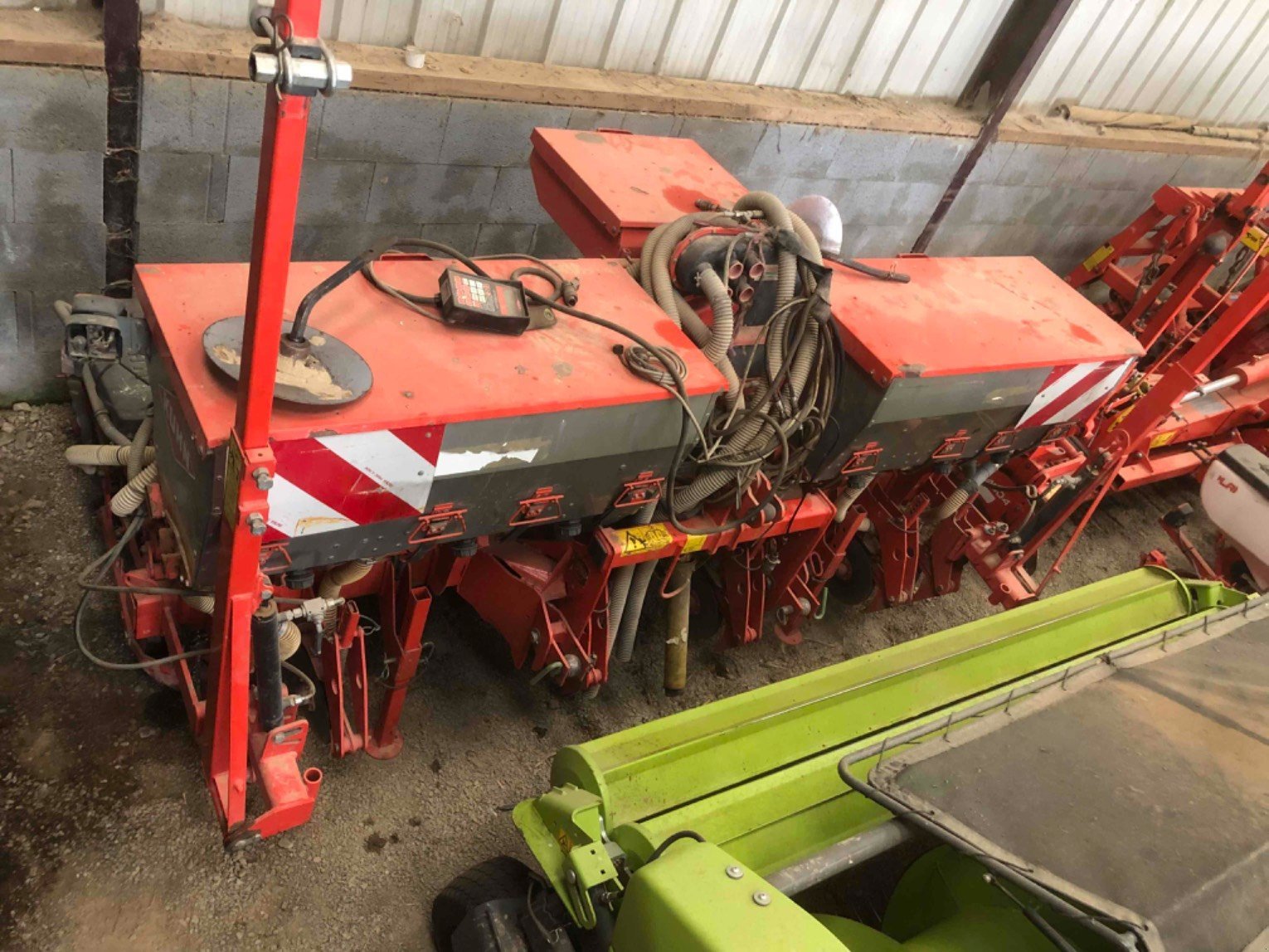 Einzelkornsägerät tipa Kuhn Planter 6 rangs, Gebrauchtmaschine u Le Horps (Slika 7)