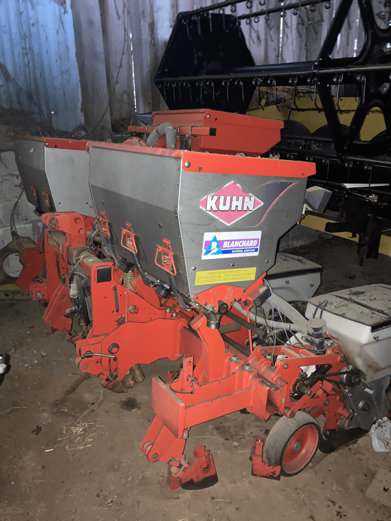 Einzelkornsägerät del tipo Kuhn PLANTER JUNIOR, Gebrauchtmaschine en CONDE SUR VIRE (Imagen 2)