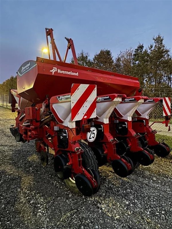 Einzelkornsägerät типа Kverneland Optima Accord 8 row with fertilizer bands, Gebrauchtmaschine в Gjerlev J. (Фотография 1)