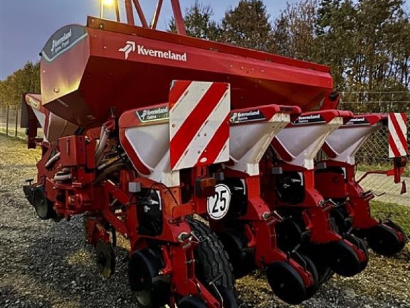 Einzelkornsägerät типа Kverneland Optima Accord 8 row with fertilizer bands, Gebrauchtmaschine в Gjerlev J.