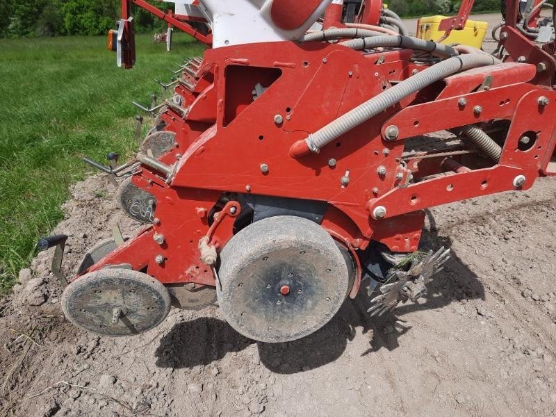 Einzelkornsägerät tip Kverneland OPTIMA HD, Gebrauchtmaschine in COULONGES SUR L'AUTI (Poză 9)